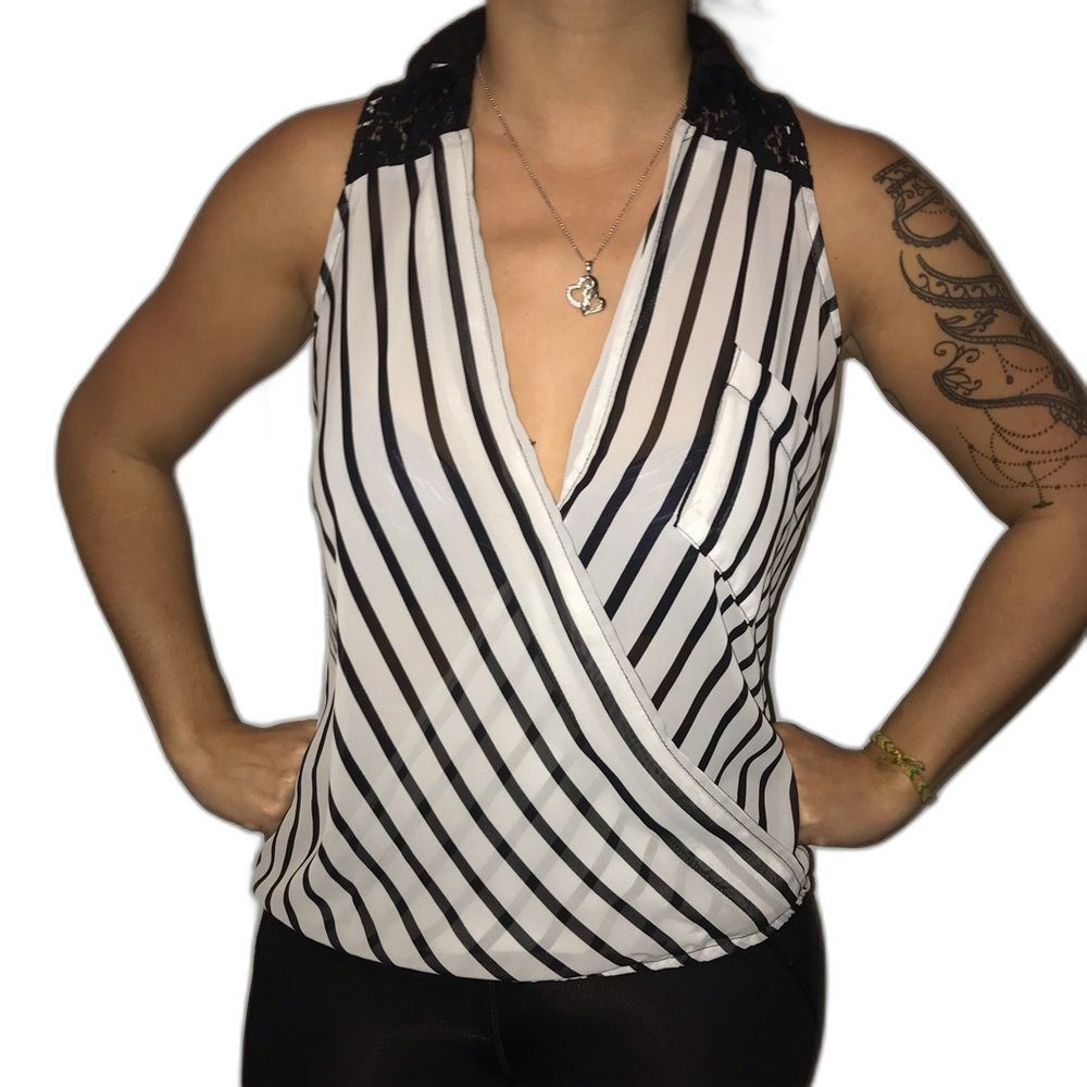 Womens Small Black and White‎ Striped Blouse V Neck Lace On Top Tank Top
